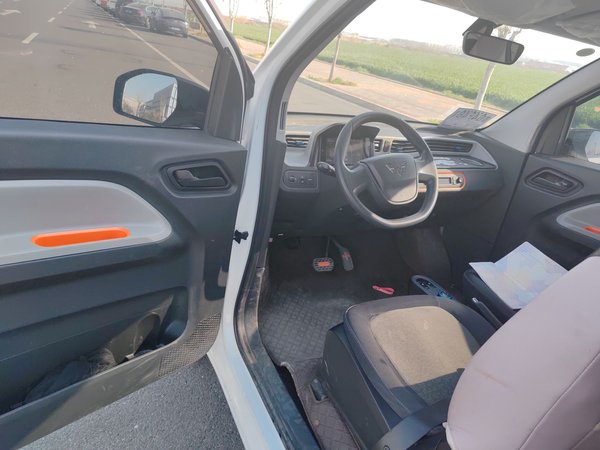 Wuling Hongguang MINIEV 2022, 29800 км, за 18100 CNY - фото 10