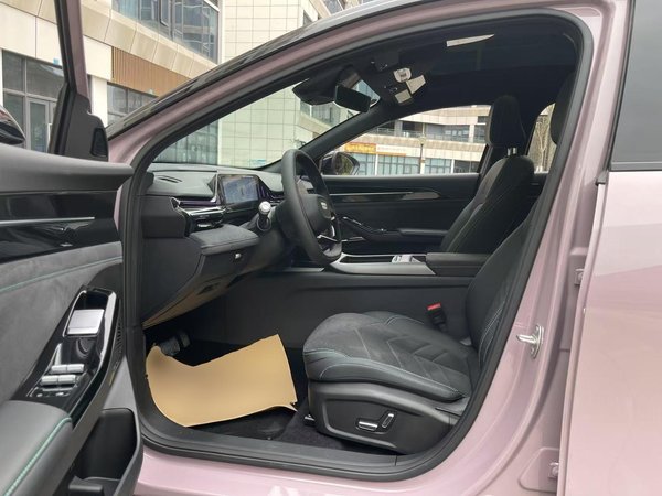 Geely Galaxy L6 2024, 610000 км, за 85000 CNY - фото 20