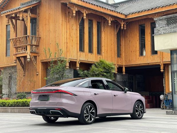 Geely Galaxy L6 2024, 610000 км, за 85000 CNY - фото 7