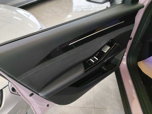 Geely Galaxy L6 2024, 610000 км, за 85000 CNY - фото 27