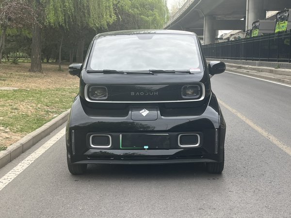 Baojun Kiwi EV 2022, 23100 км, за 33900 CNY