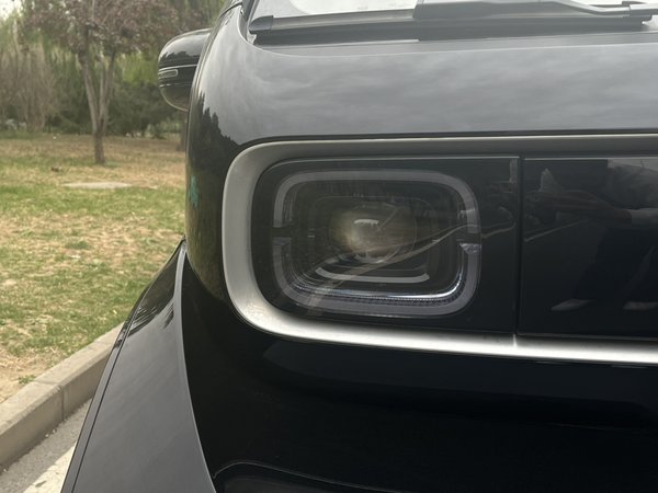 Baojun Kiwi EV 2022, 23100 км, за 33900 CNY