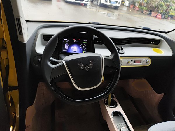 Wuling Hongguang MINIEV 2022, 17600 км, за 17600 CNY - фото 15