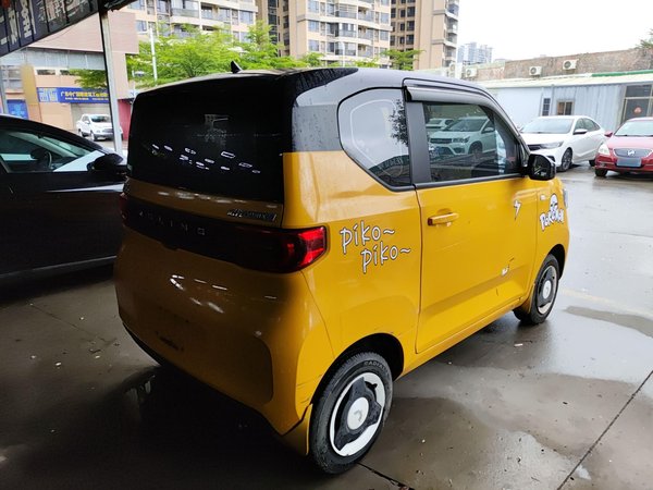 Wuling Hongguang MINIEV 2022, 17600 км, за 17600 CNY - фото 7