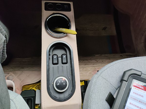 Wuling Hongguang MINIEV 2022, 17600 км, за 17600 CNY - фото 18