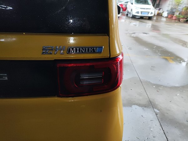 Wuling Hongguang MINIEV 2022, 17600 км, за 17600 CNY - фото 8