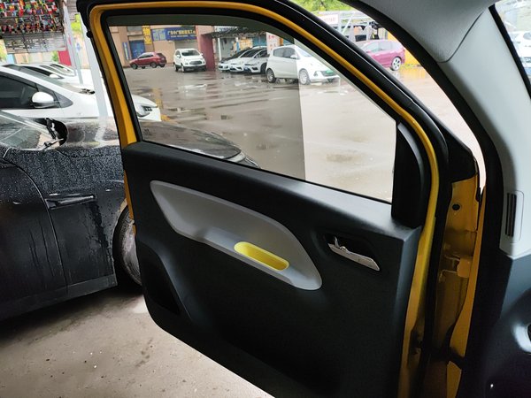 Wuling Hongguang MINIEV 2022, 17600 км, за 17600 CNY - фото 28