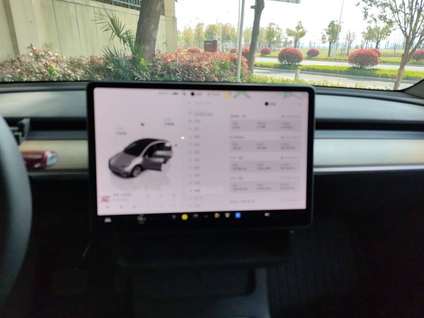 Tesla Model Y 2022, 135000 км, за 166400 CNY - фото 17