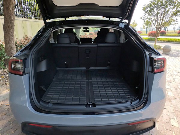 Tesla Model Y 2022, 135000 км, за 166400 CNY - фото 23