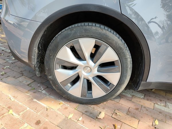 Tesla Model Y 2022, 135000 км, за 166400 CNY - фото 11