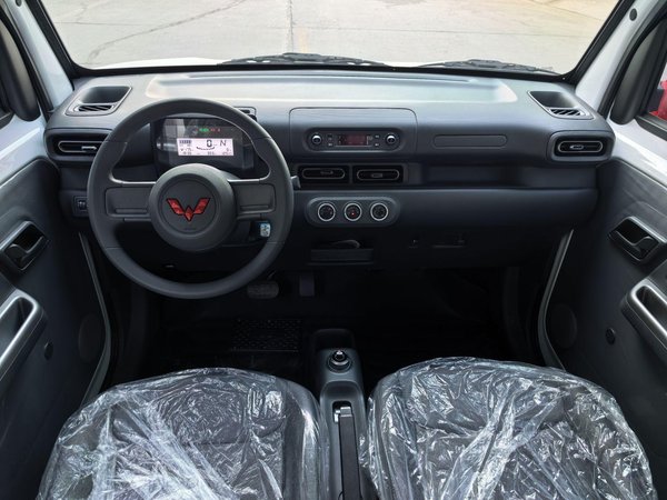 Wuling Zhiguang 2025, 100 км, за 40800 CNY - фото 10