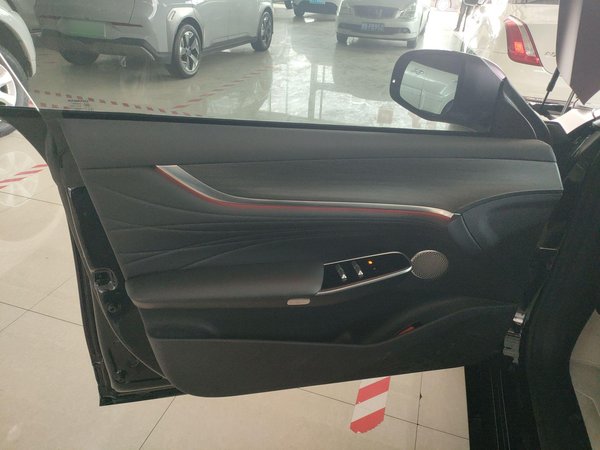 Changan Quiyuan A07 2024, 180000 км, за 122500 CNY - фото 27