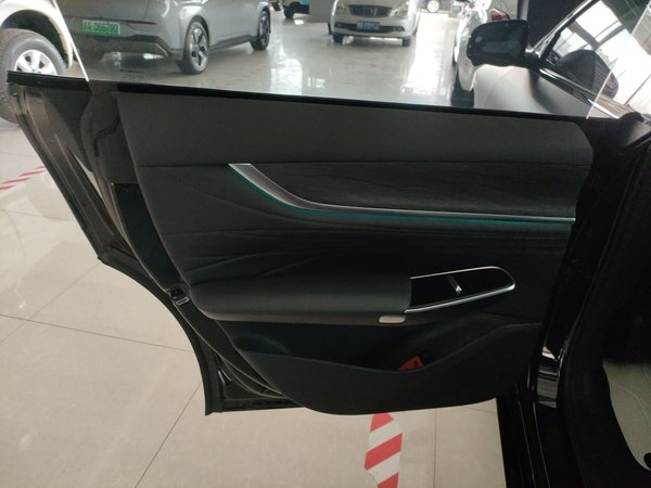 Changan Quiyuan A07 2024, 180000 км, за 122500 CNY - фото 28