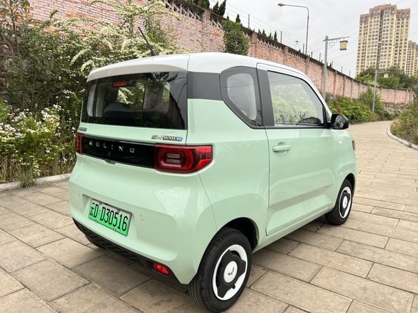 Wuling Hongguang MINIEV 2022, 450000 км, за 22700 CNY - фото 7