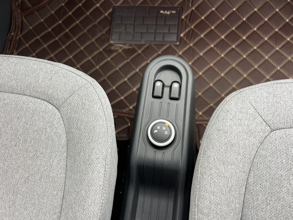 Wuling Hongguang MINIEV 2022, 450000 км, за 22700 CNY - фото 17