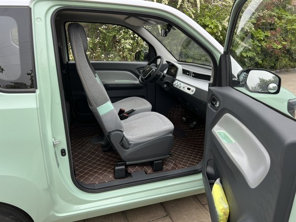 Wuling Hongguang MINIEV 2022, 450000 км, за 22700 CNY - фото 12