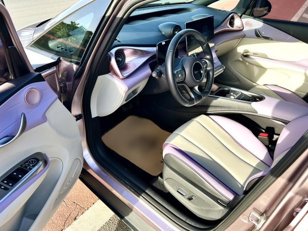 BYD Dolphin 2021, 59800 км, за 54000 CNY - фото 9