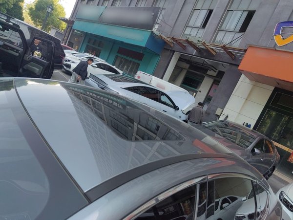 BYD Qin 2021, 80900 км, за 68000 CNY - фото 12