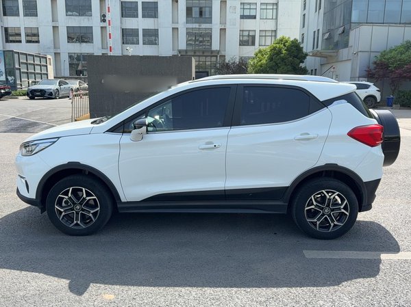 BYD Yuan 2021, 74900 км, за 50100 CNY