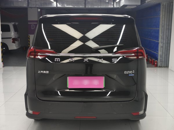 SAIC Maxus EUNIQ 5, 11700 км, за 80300 CNY - фото 6