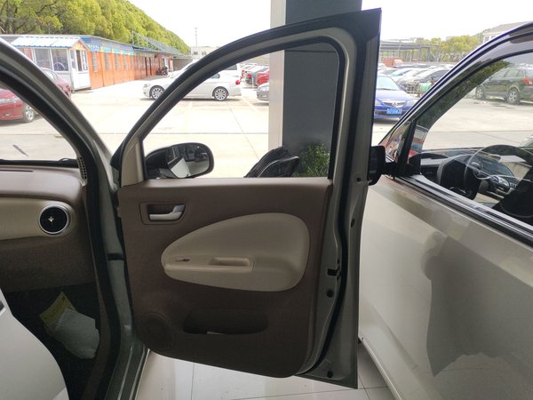 Wuling Hongguang MINIEV, 100 км, за 33900 CNY - фото 25