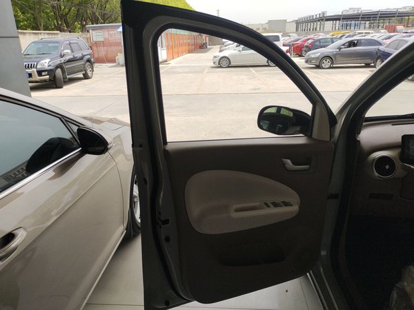 Wuling Hongguang MINIEV, 100 км, за 33900 CNY - фото 27