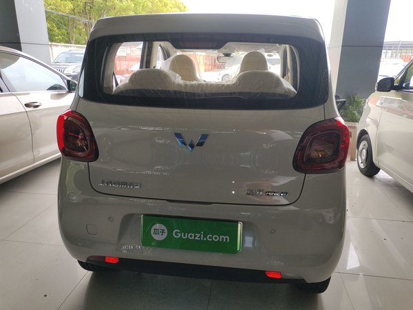 Wuling Hongguang MINIEV, 100 км, за 33900 CNY - фото 6