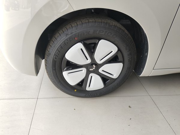 Wuling Hongguang MINIEV, 100 км, за 33900 CNY - фото 9