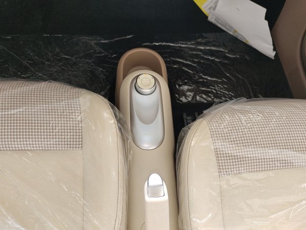 Wuling Hongguang MINIEV, 100 км, за 33900 CNY - фото 18