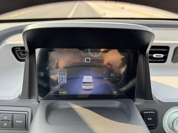 Wuling Hongguang MINIEV 2021, 24500 км, за 14800 CNY - фото 11