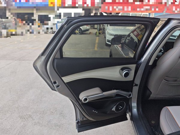 BYD Yuan 2024, 69900 км, за 85200 CNY - фото 28