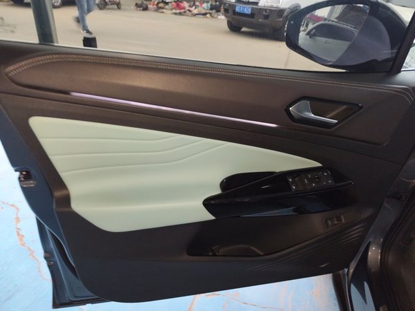 Volkswagen ID.4 X 2023, 39000 км, за 92700 CNY - фото 27