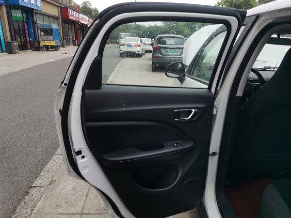 Leapmotor T03 2021, 29800 км, за 34800 CNY - фото 28