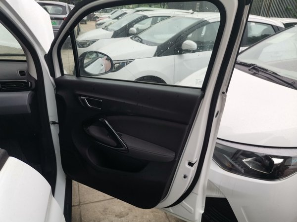 Leapmotor T03 2021, 29800 км, за 34800 CNY - фото 25