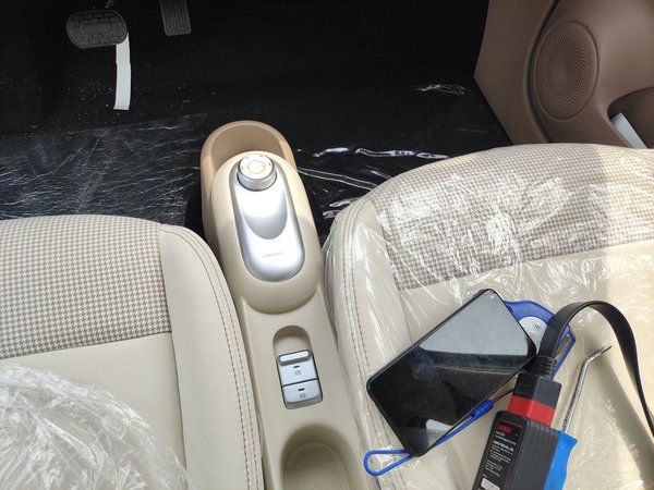 Wuling Hongguang MINIEV, 100 км, за 39900 CNY - фото 18