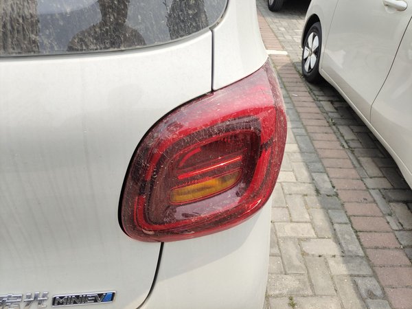 Wuling Hongguang MINIEV, 100 км, за 39900 CNY - фото 8