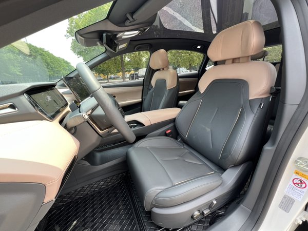 Deepal SL03 2023, 17100 км, за 87000 CNY - фото 20