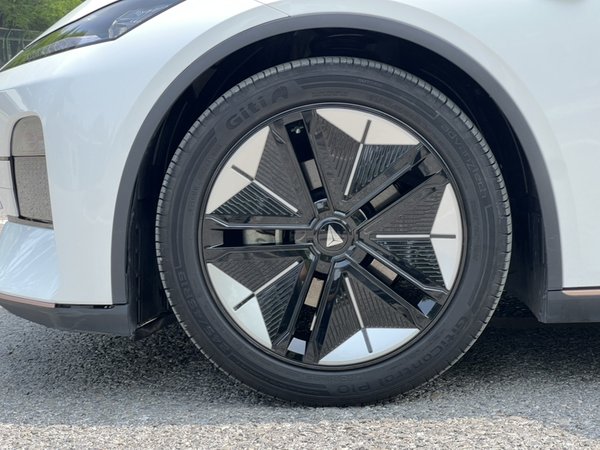 Deepal SL03 2023, 17100 км, за 87000 CNY - фото 7