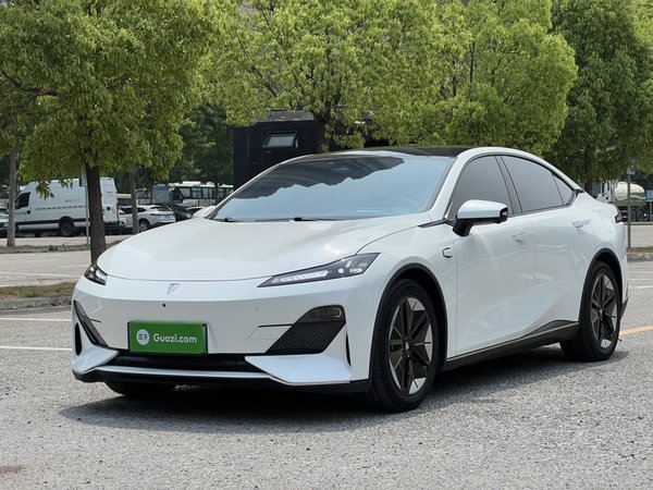 Темно-синий автомобиль Темно-синий SL03 2023 200Max Расширенная версия