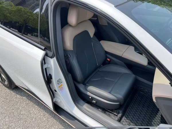 Deepal SL03 2023, 17100 км, за 87000 CNY - фото 14