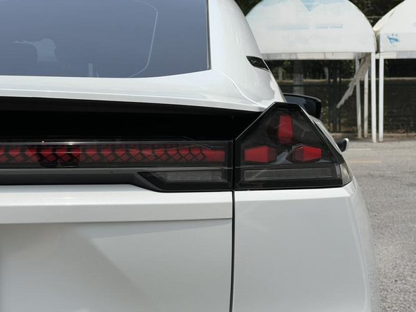 Deepal SL03 2023, 17100 км, за 87000 CNY - фото 6