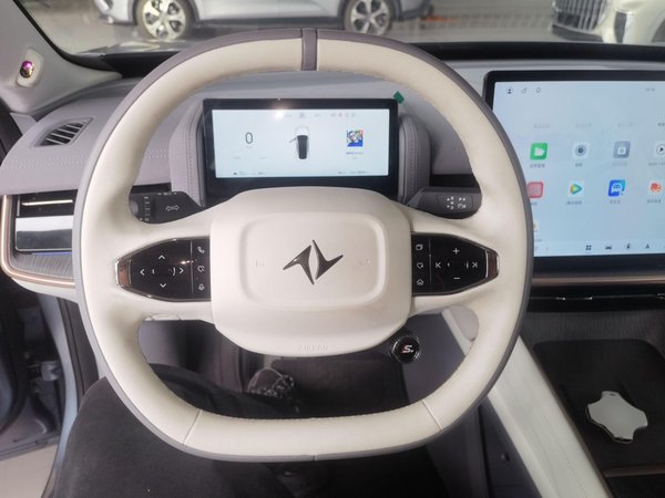 Dongfeng Yipai e2007 2024, 14000 км, за 103000 CNY - фото 19