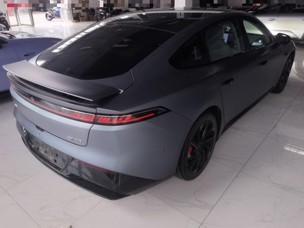 Dongfeng Yipai e2007 2024, 14000 км, за 103000 CNY - фото 7