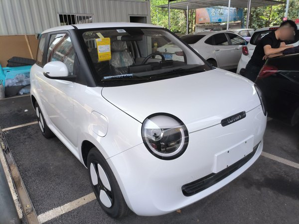 Changan Lumin 2023, 100 км, за 39400 CNY
