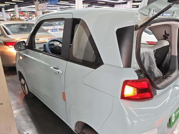 Dongfeng Scenery MINIEV 2022, 420000 км, за 20000 CNY