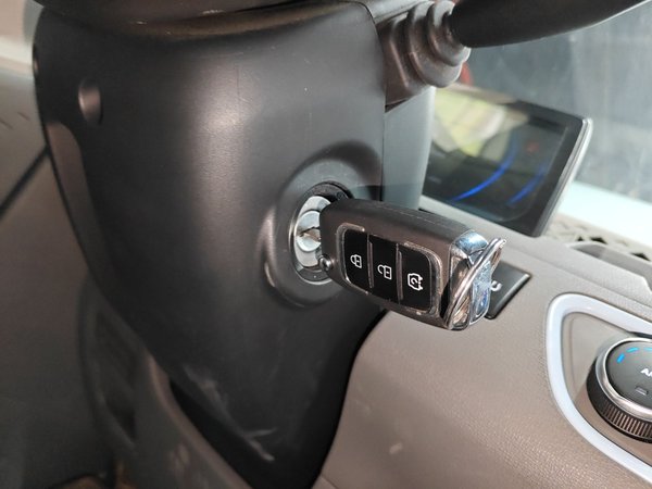 Dongfeng Scenery MINIEV 2022, 420000 км, за 20000 CNY - фото 13