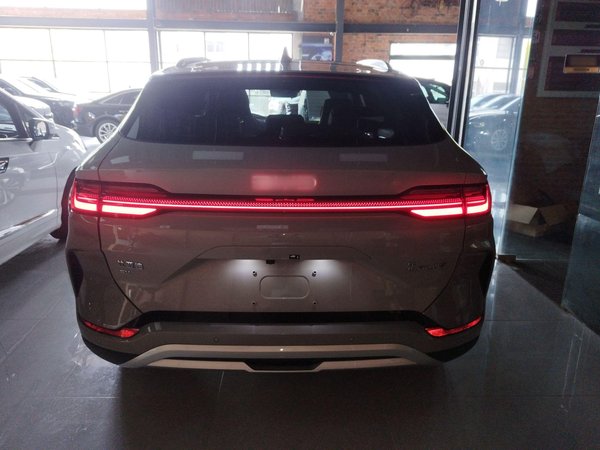 BYD Song 2024, 6000 км, за 130300 CNY - фото 6