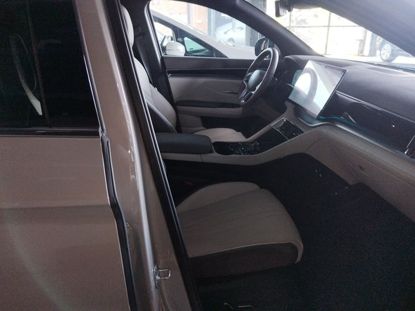 BYD Song 2024, 6000 км, за 130300 CNY - фото 24