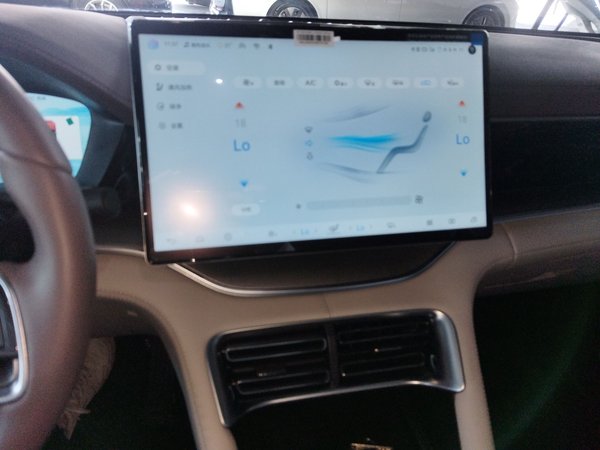 BYD Song 2024, 6000 км, за 130300 CNY - фото 17