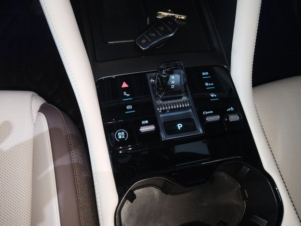 BYD Song 2024, 6000 км, за 130300 CNY - фото 18